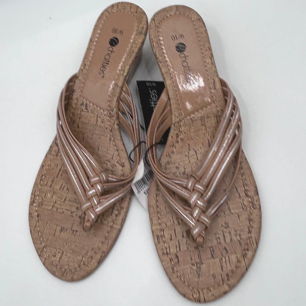 chatties nwt 10
